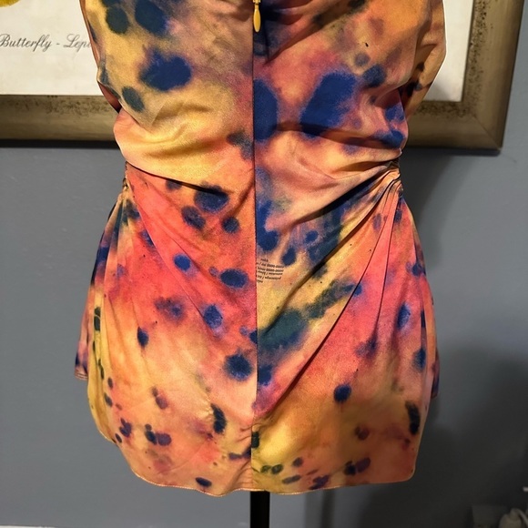 Rokh size 40 or us 8 blouse EUC. Keyhole sides - Picture 4 of 4